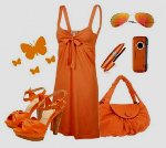 Оранжевый цвет добавит вам  пикантности